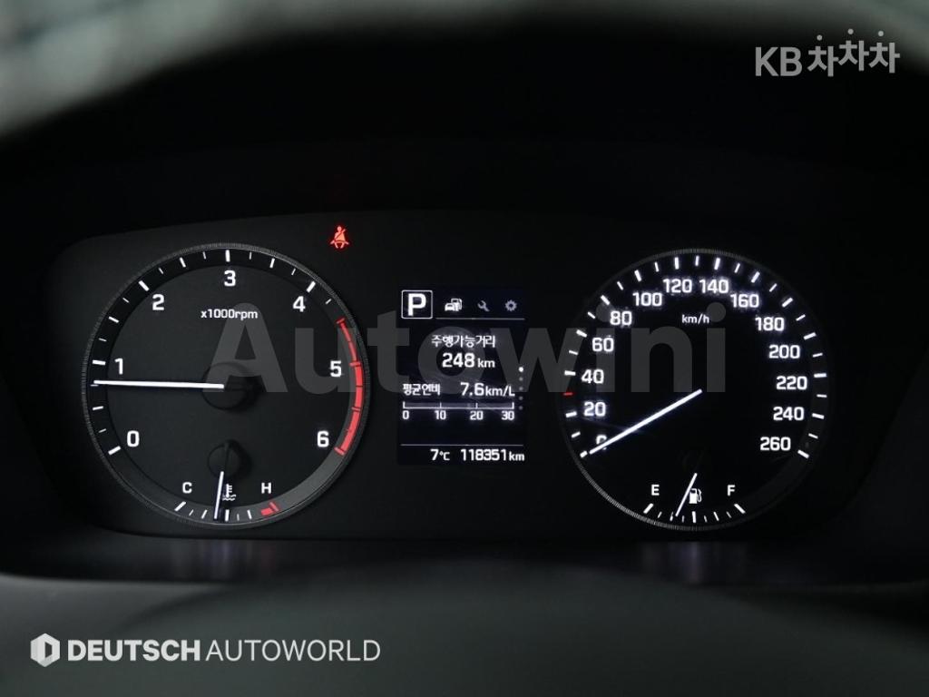 KMHE341AGGA220656 2016 HYUNDAI LF SONATA 1.7 DIESEL SMART-4