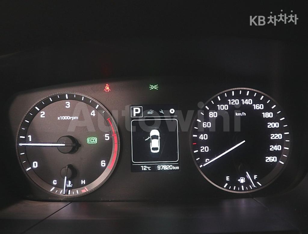 KMHE241AGGA244803 2016 HYUNDAI LF SONATA 1.7 DIESEL STYLE-5