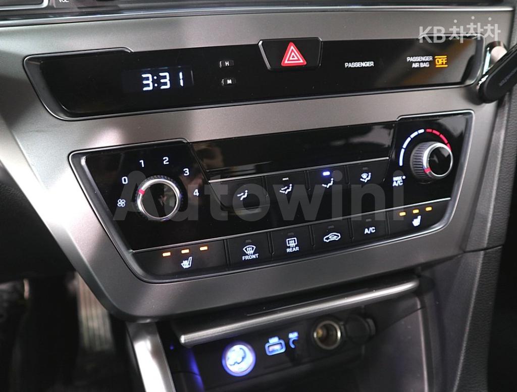 2016 HYUNDAI LF SONATA 1.7 DIESEL STYLE - 12