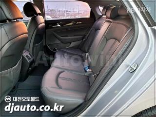 2016 HYUNDAI LF SONATA 1.7 DIESEL SMART - 17