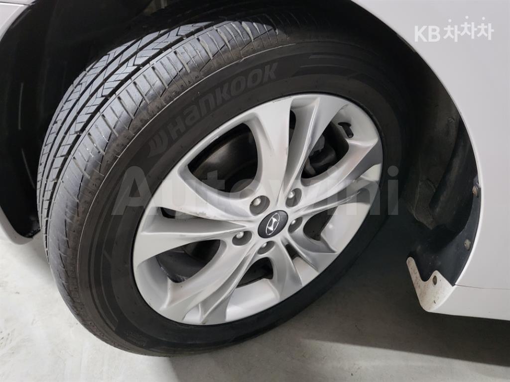 2011 HYUNDAI YF SONATA F24 GDI LUXURY - 19