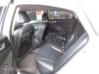 2011 HYUNDAI YF SONATA LPI LUXURY(장애인용) - 9