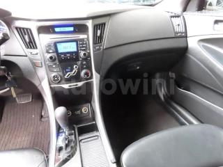 2011 HYUNDAI YF SONATA LPI LUXURY(장애인용) - 10