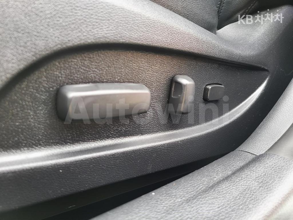 2011 HYUNDAI YF SONATA Y20 TOP LUXURY - 12