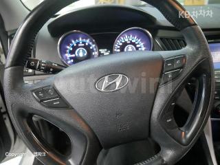 2011 HYUNDAI YF SONATA Y20 PREMIER LUXURY - 8