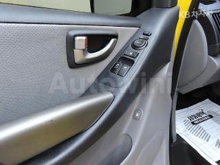 2014 HYUNDAI GRAND STAREX H-1 CHILD PROTECTIVE VEHICLE DELUXE - 14