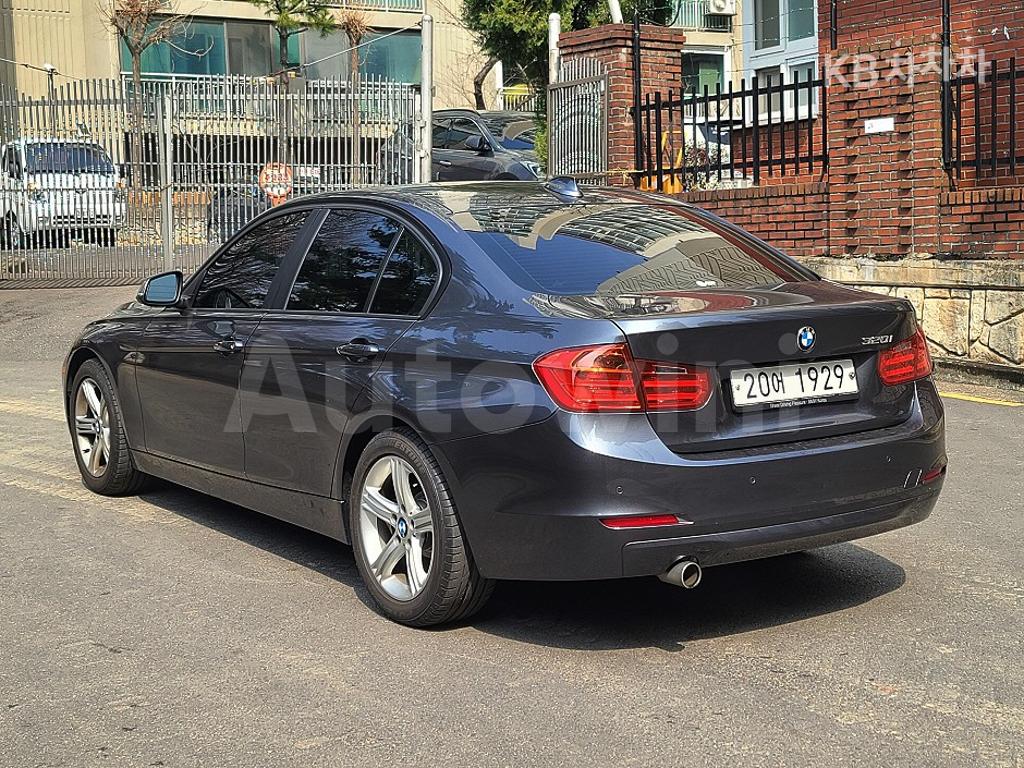 WBA3B1109DF385425 2013 BMW 3 SERIES 320I SEDAN F30(13~)-4