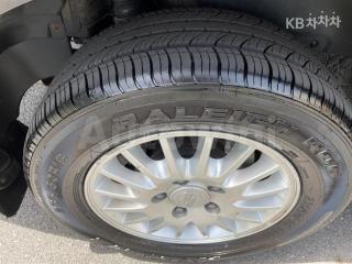 2011 SSANGYONG  RODIUS STAVIC 9 SEATS RD500 LUXURY - 18