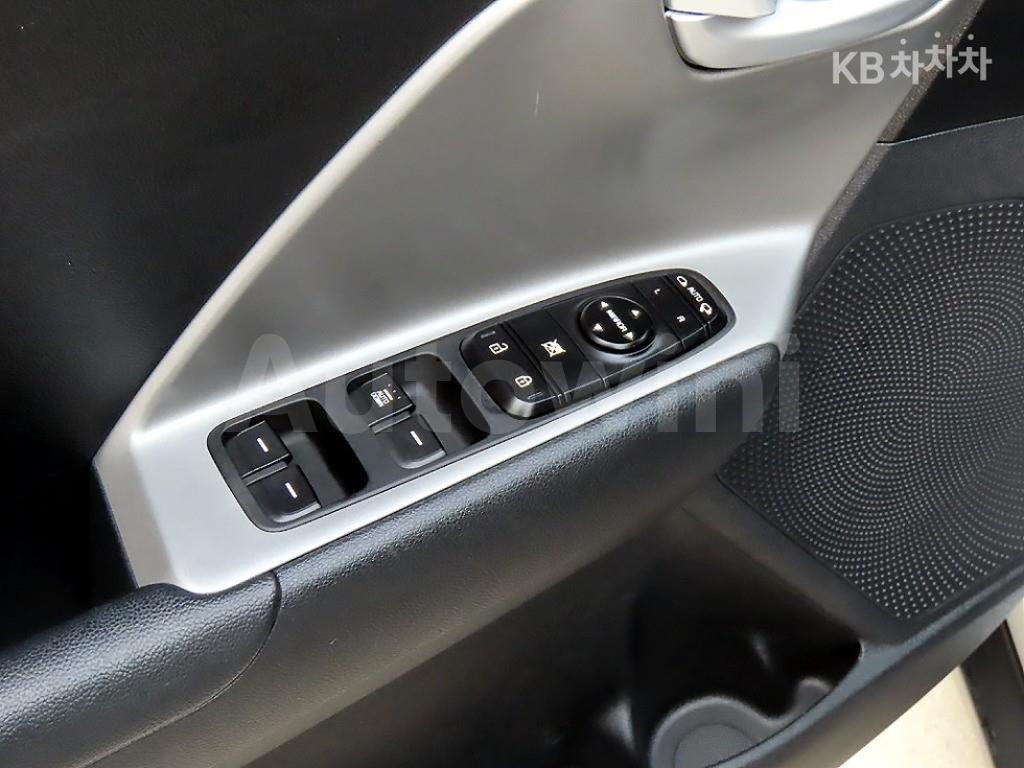 2017 KIA NIRO 1.6 LUXURY - 13