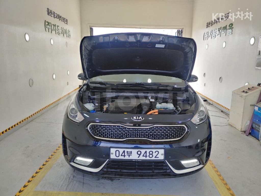 KNACC81CGHA073579 2017 KIA NIRO 1.6 NOBLESSE-5