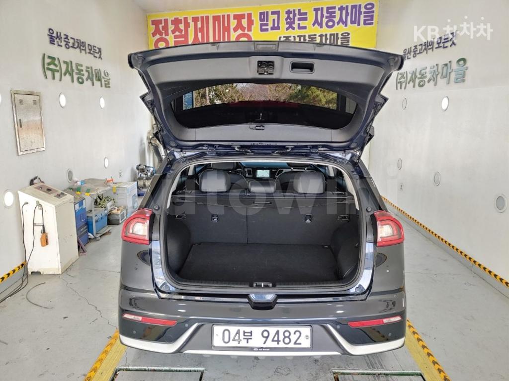 2017 KIA NIRO 1.6 NOBLESSE - 7