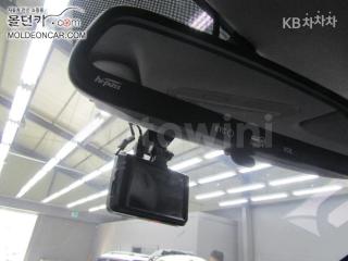 2020 HYUNDAI  GRAND STAREX VAN 3 SEATS SMART - 13