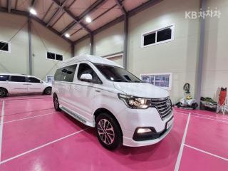 KMHWK81KDKU055787 2019 HYUNDAI  GRAND STAREX LIMOUSINE 9 SEATS 4WD EXCLUSIVE-2