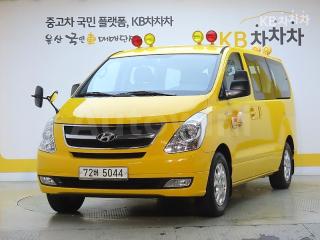 KMJWA37KBFU685750 2015 HYUNDAI  GRAND STAREX LPI 어린이버스 15 SEATS-0