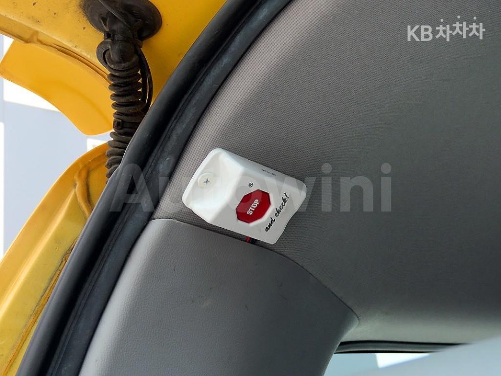 2019 HYUNDAI  GRAND STAREX LPI CHILD PROTECTIVE VEHICLE 12 SEATS - 15