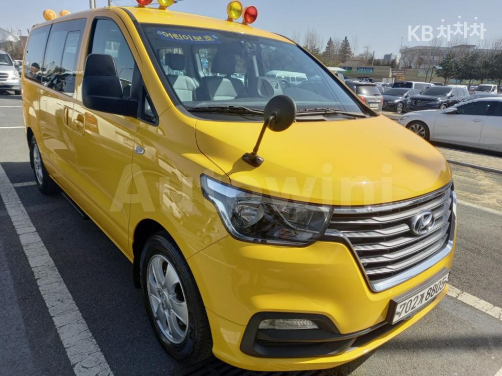 2019 HYUNDAI  GRAND STAREX LPI CHILD PROTECTIVE VEHICLE 12 SEATS - 18