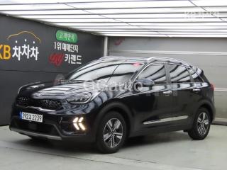 KNACE81CGMA443592 2021 KIA  NIRO 1.6 HEV NOBLESSE SPECIAL-0