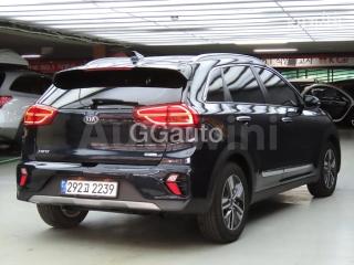 KNACE81CGMA443592 2021 KIA  NIRO 1.6 HEV NOBLESSE SPECIAL-3