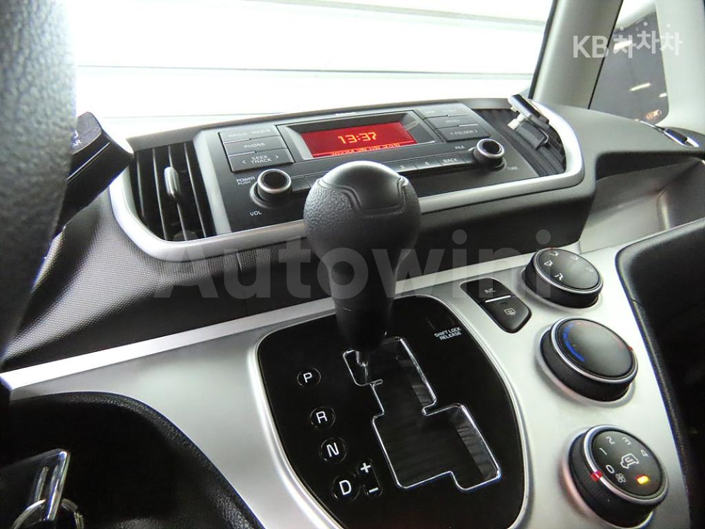 2020 KIA  RAY VAN 1.0 GASOLINE VAN LUXURY SPECIAL - 11
