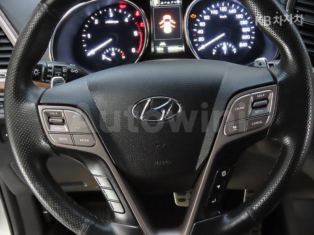 2018 HYUNDAI  MAXCRUZ DIESEL(E-VGT)R2.2 4WD 파이니스트 EDITION 7 SEATS - 11