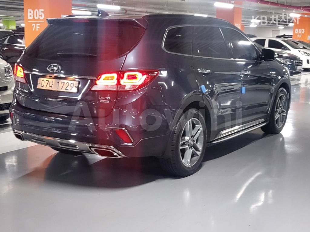 KMHSR81XDJU285363 2018 HYUNDAI  MAXCRUZ DIESEL(E-VGT)R2.2 4WD PRESTIGE 6 SEATS-2