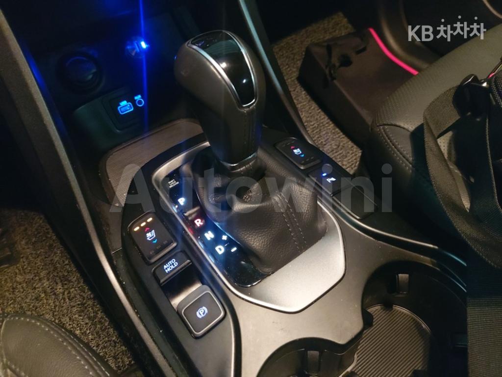 2018 HYUNDAI  MAXCRUZ DIESEL(E-VGT)R2.2 4WD PRESTIGE 6 SEATS - 11