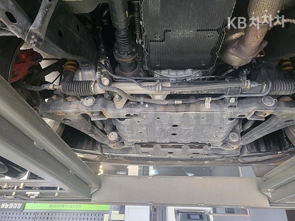 2017 KIA  MOHAVE BORREGO 4WD PRESIDENT 5 SEATS - 31