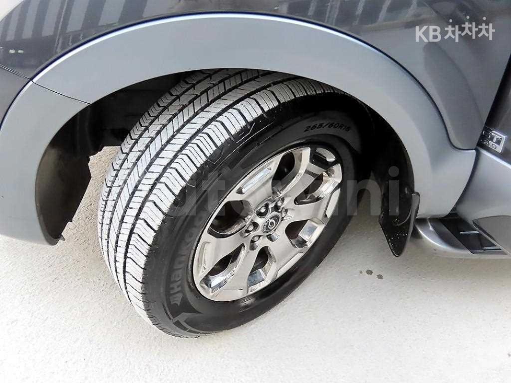 2019 KIA  MOHAVE BORREGO 4WD PRESIDENT 5 SEATS - 20