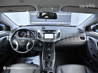 2016 HYUNDAI  AVANTE ELANTRA 1.6 GDI SMART BASIC - 7