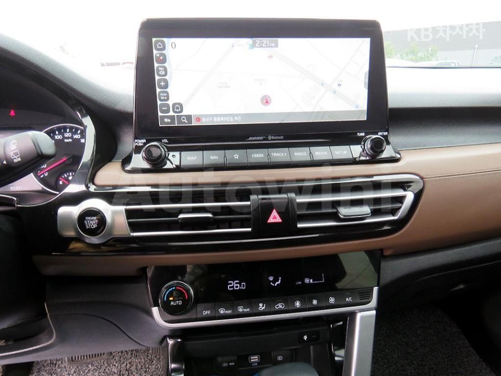 2021 KIA SELTOS 1.6 DIESEL 4WD SIGNATURE - 10
