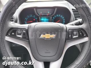 KLAYA75ADHK612922 2017 GM DAEWOO (CHEVROLET) ORLANDO LT 세이프티 PACKAGE-4