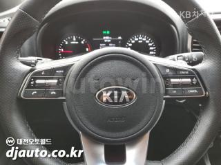 2022 KIA THE BOLD SMART스트림 D 1.6 DIESEL 2WD SIGNATURE 그래비티 - 10