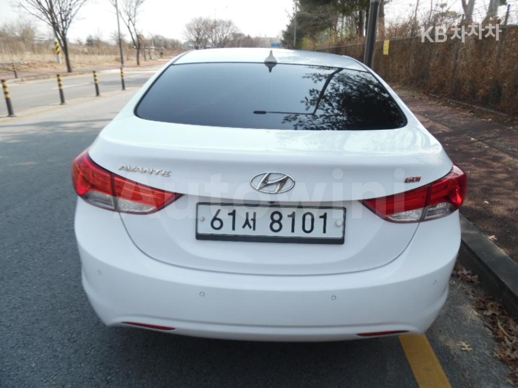 KMHDG41DBEU950163 2014 HYUNDAI AVANTE MD ELANTRA M16 GDI 에비뉴-3