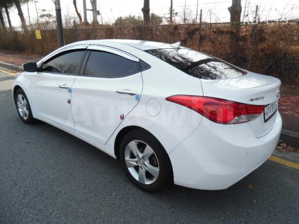 KMHDG41DBEU950163 2014 HYUNDAI AVANTE MD ELANTRA M16 GDI 에비뉴-5