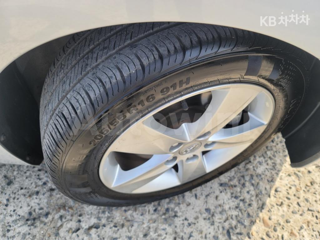 2014 HYUNDAI AVANTE MD ELANTRA M16 GDI 에비뉴 - 13