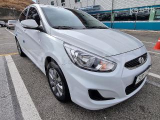 KMHCS41BEKU463889 2019 HYUNDAI ACCENT  1.4 VVT SMART SPECIAL-2