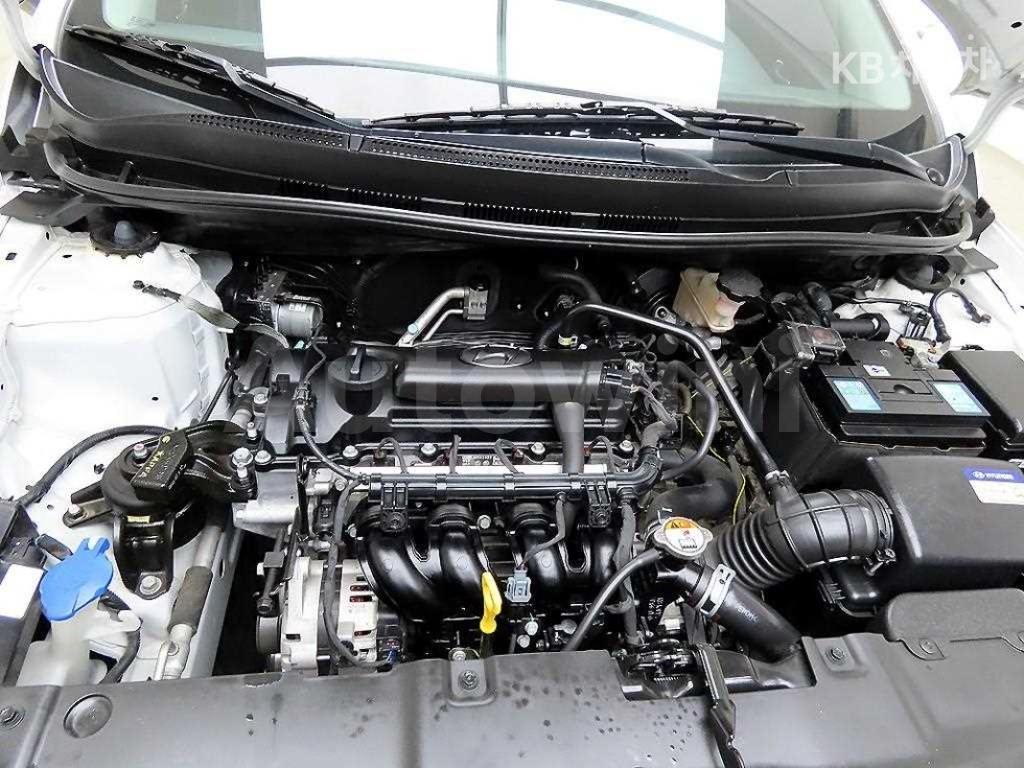 KMHCS41BEKU445986 2019 HYUNDAI ACCENT  1.4 VVT SMART SPECIAL-5