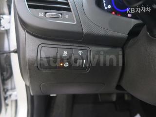 2017 HYUNDAI ACCENT  WIT 1.6 VGT MORDERN - 15
