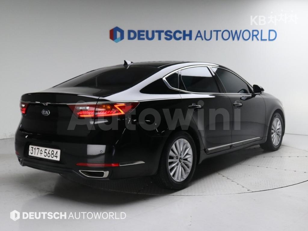 KNALC418BKA157521 2019 KIA  K7 CADENZA 3.0 LPI LUXURY-3