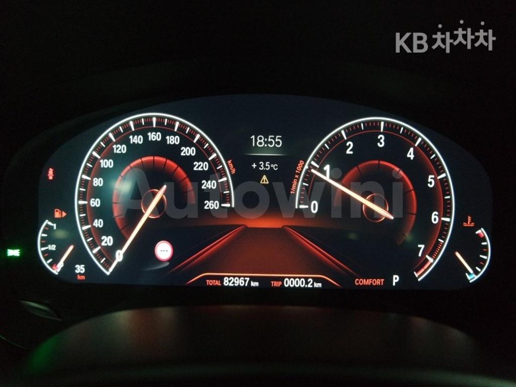 2019 BMW  5SERIES G30  530I M SPORT PLUS - 7