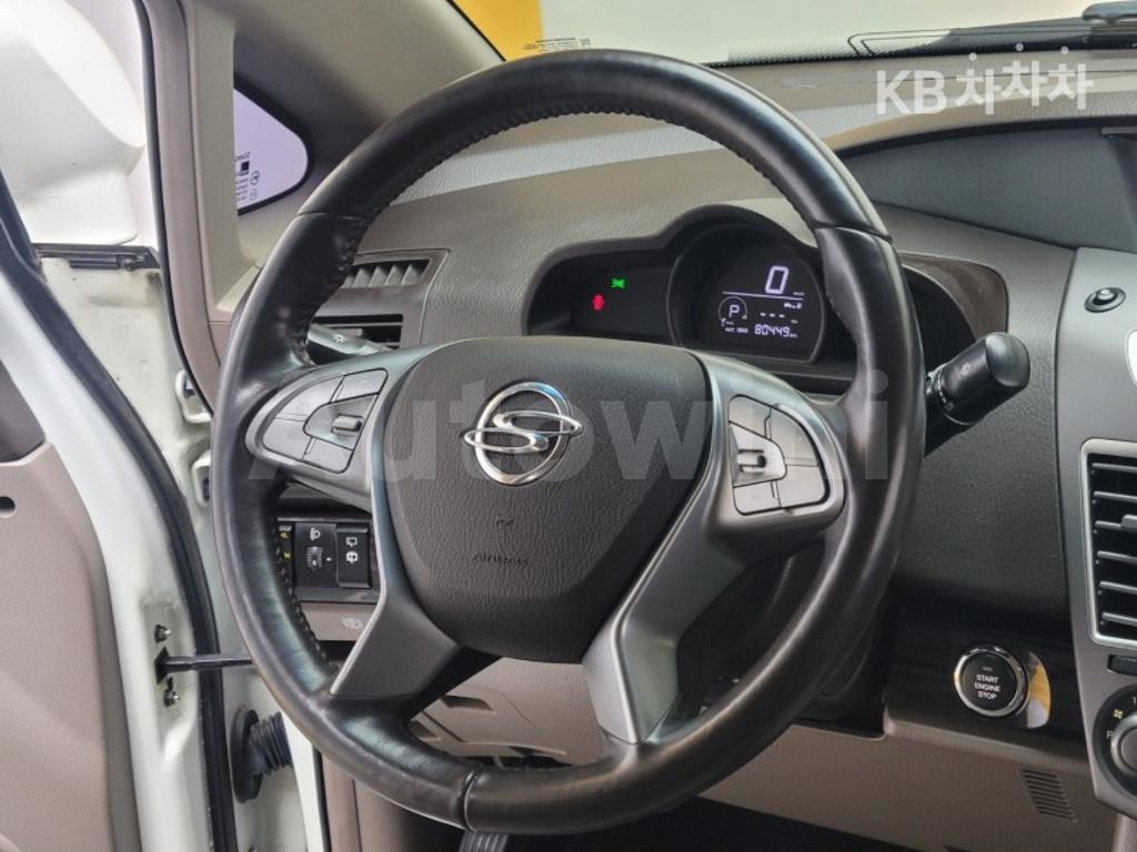 2016 SSANGYONG KORANDO TURISMO 9 SEATS 4WD OUTDOOR EDITION - 7