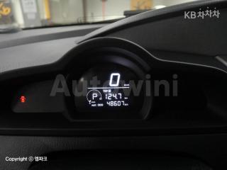 2016 SSANGYONG KORANDO TURISMO 9 SEATS 4WD TX - 7
