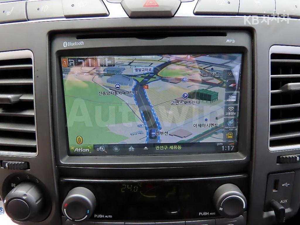 2016 SSANGYONG KORANDO TURISMO 9 SEATS 4WD TX - 13
