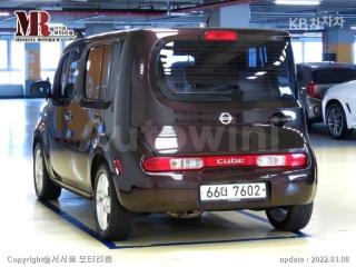 JN1AZ23E5BT000741 2011 NISSAN CUBE 1.8 SL CVT-3
