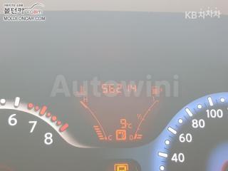 2013 NISSAN CUBE 1.8 SL CVT - 7