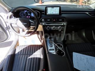 2020 GENESIS G70 2.0T AWD ADVANCED - 7