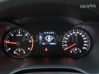 2018 KIA K5 2ND GEN OPTIMA 1.7 DIESEL SX PRESTIGE - 8