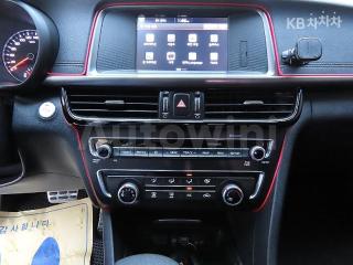 2018 KIA K5 2ND GEN OPTIMA 1.7 DIESEL SX PRESTIGE - 17