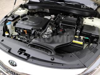 2016 KIA K5 2ND GEN OPTIMA 1.7 DIESEL MX PRESTIGE - 19