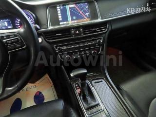 2016 KIA K5 2ND GEN OPTIMA 1.7 DIESEL MX NOBLESSE - 10